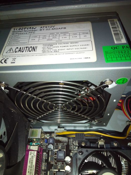 Sistem Desktop PC cu procesor AMD Athlon X2 , placa Asus M2N68-AM PLUS