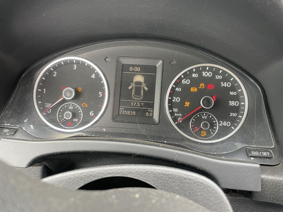 Dezmembrez vw tiguan 2.0 tdi cff euro 5 2012 tractiune fata