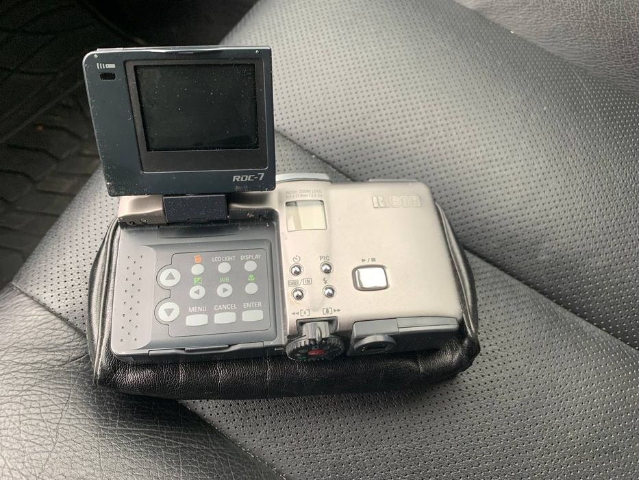 Ricoh RDC-7 camera foto digitala