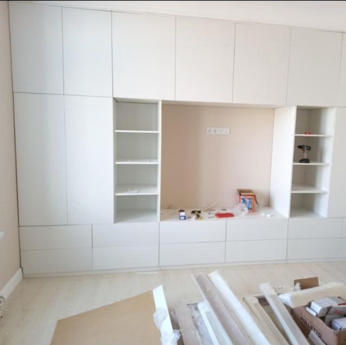 Сборка разборка мебели.