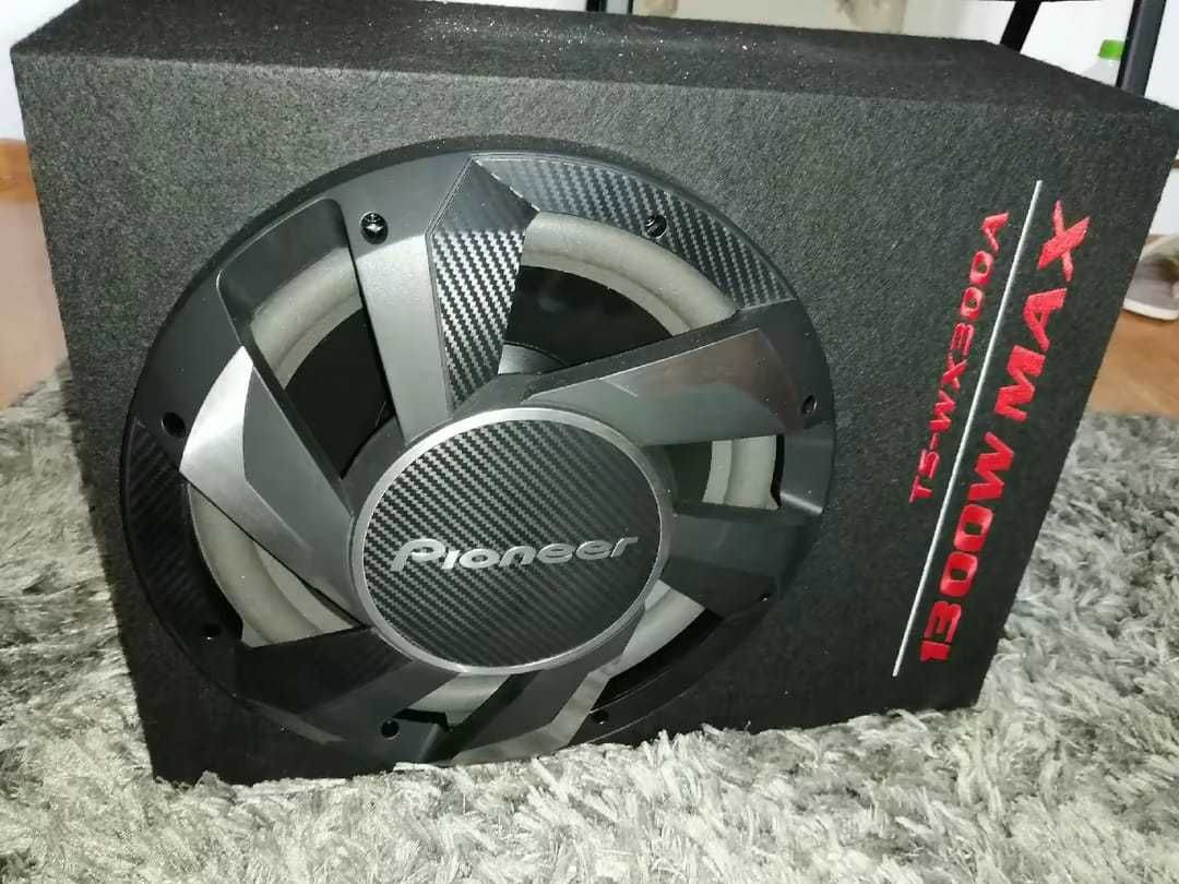Se Vinde subwoofer