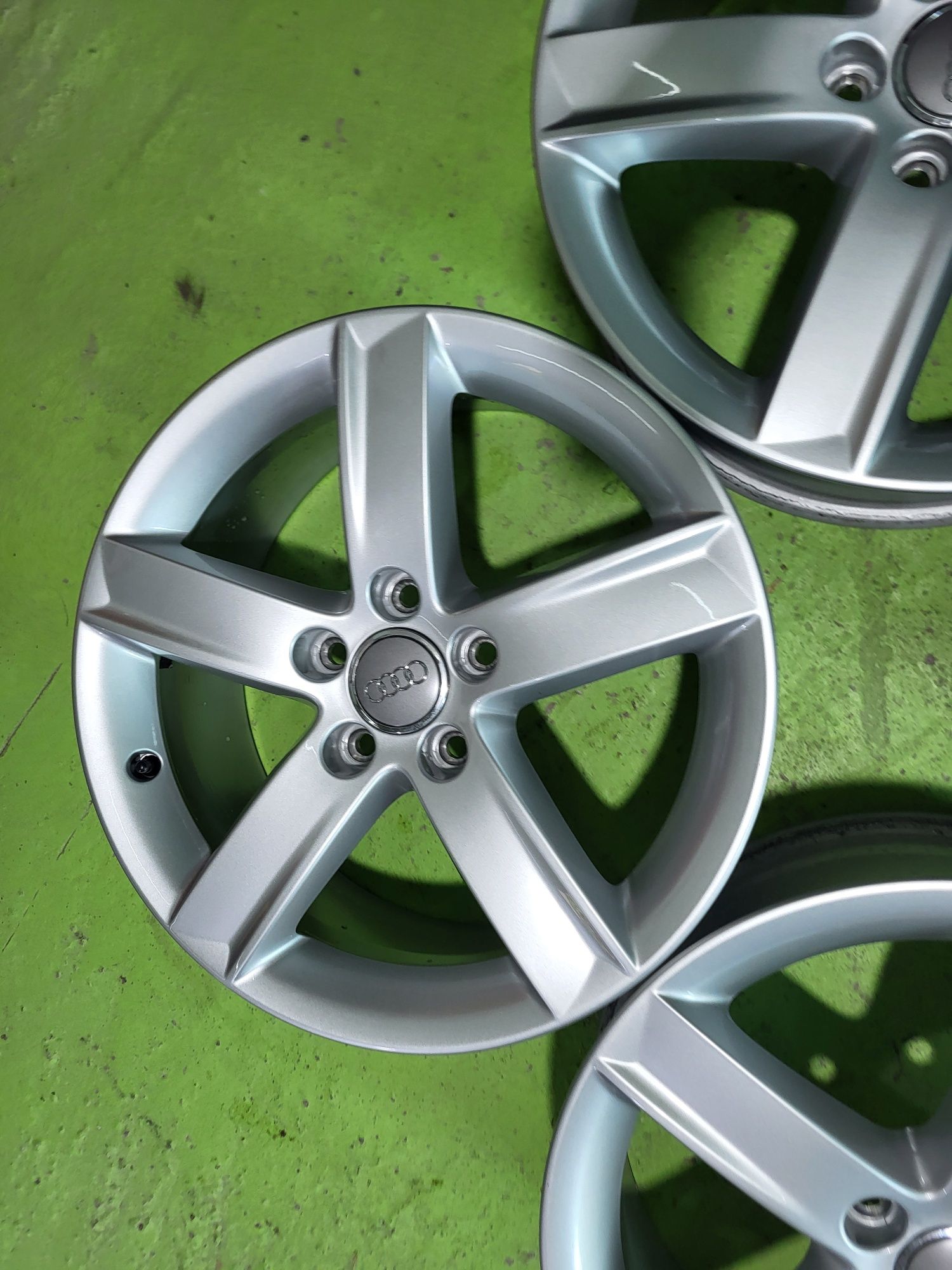 17 5x112 Vw Golf 5 6 7 Skoda Audi A3 A4 5х112