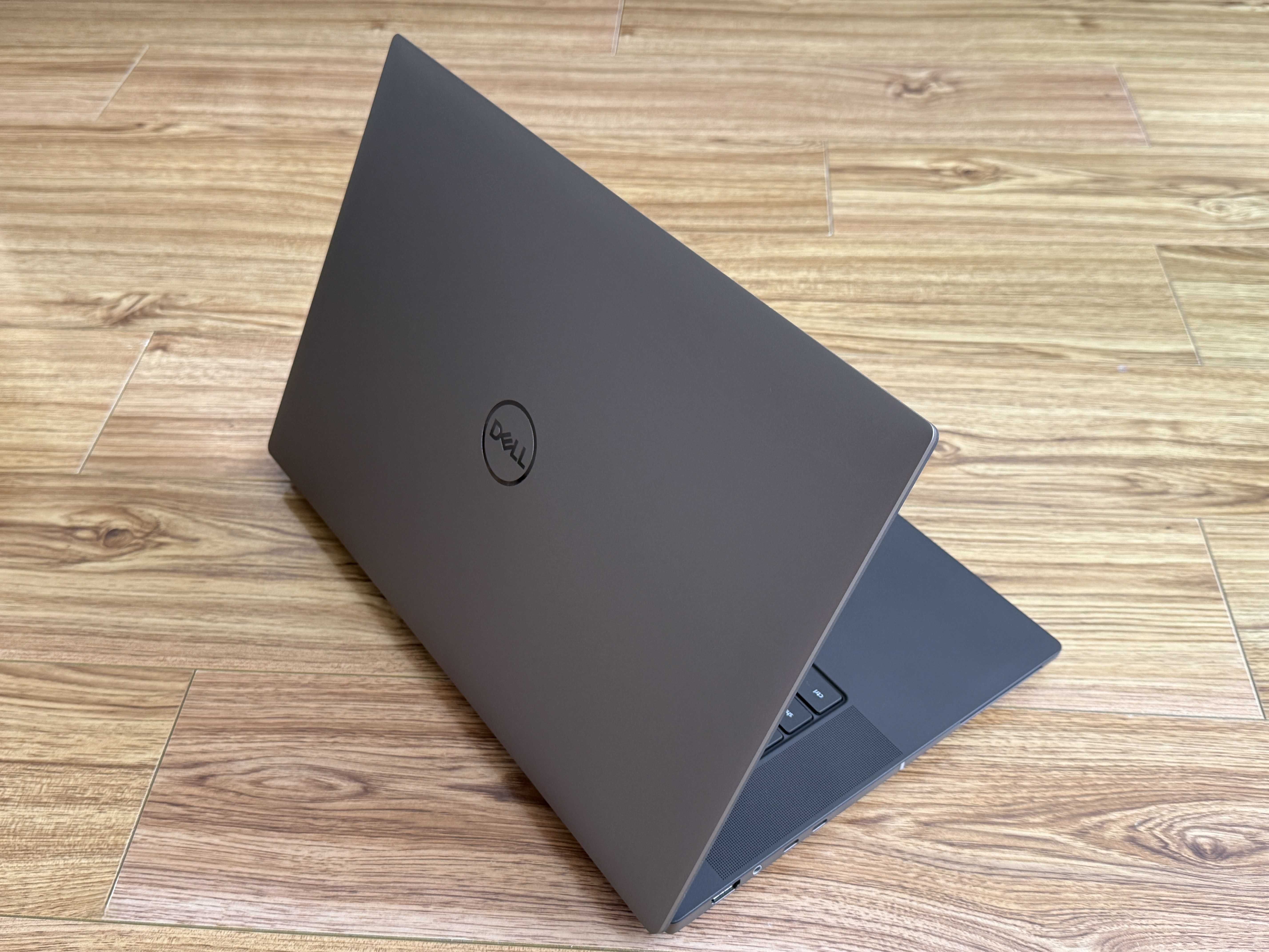 16`Dell Precision 5680`i7-13700H/RTX A1000/32GB DDR5/1TB SSD/Гар 21м