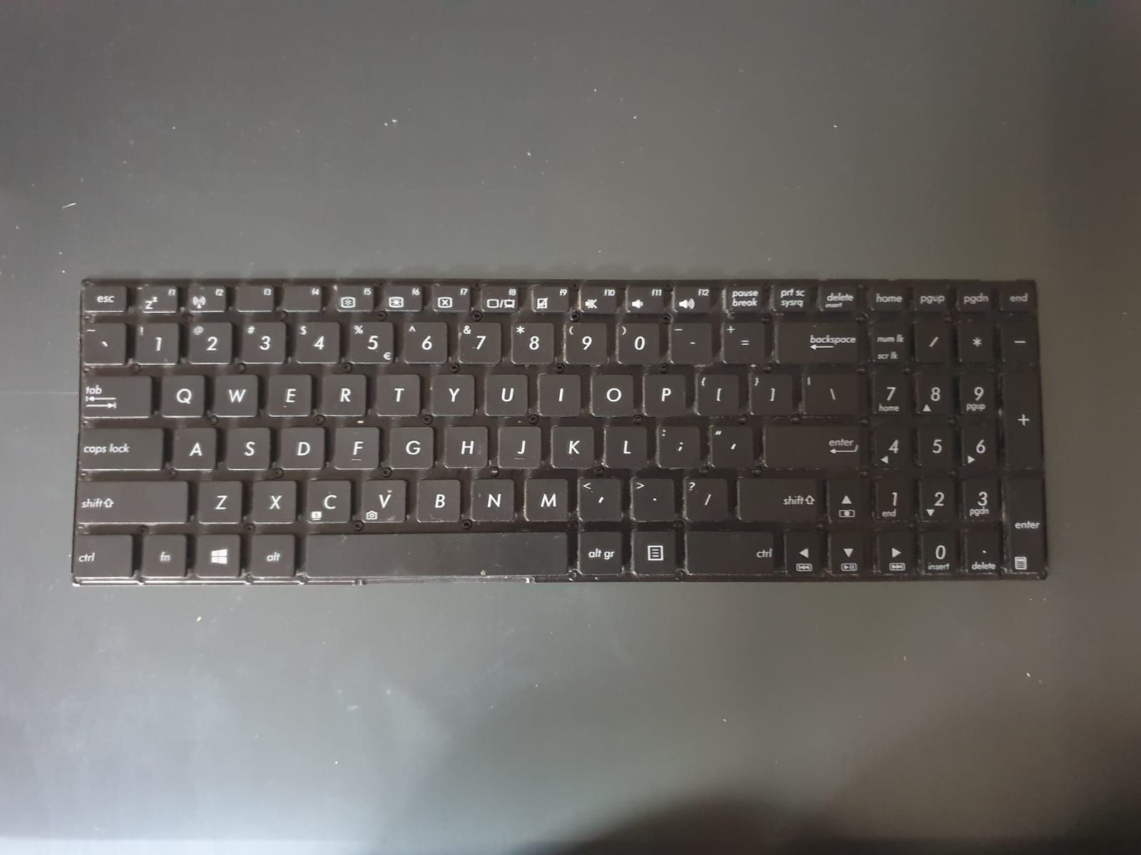 Tastatura laptop / notebook Asus model 0KNB0-612GUI00 XJC US Intl.