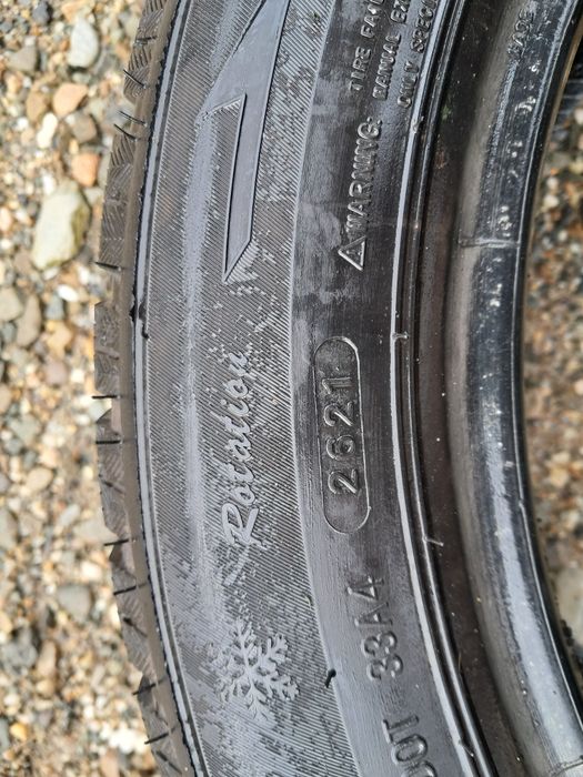 Anvelope iarna 225/55/17