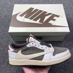 Jordan 1 Low Travis Scott