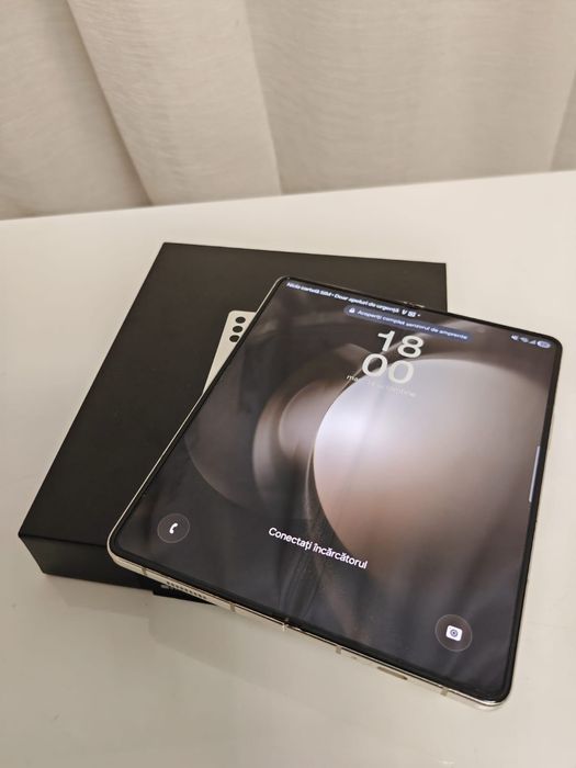 Samsung Fold 5 512 gb