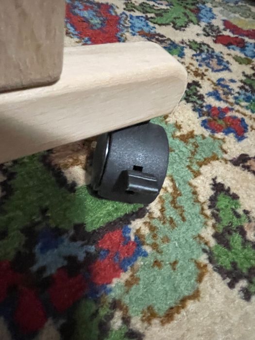 Vând pătuț nou pentru bebeluși.