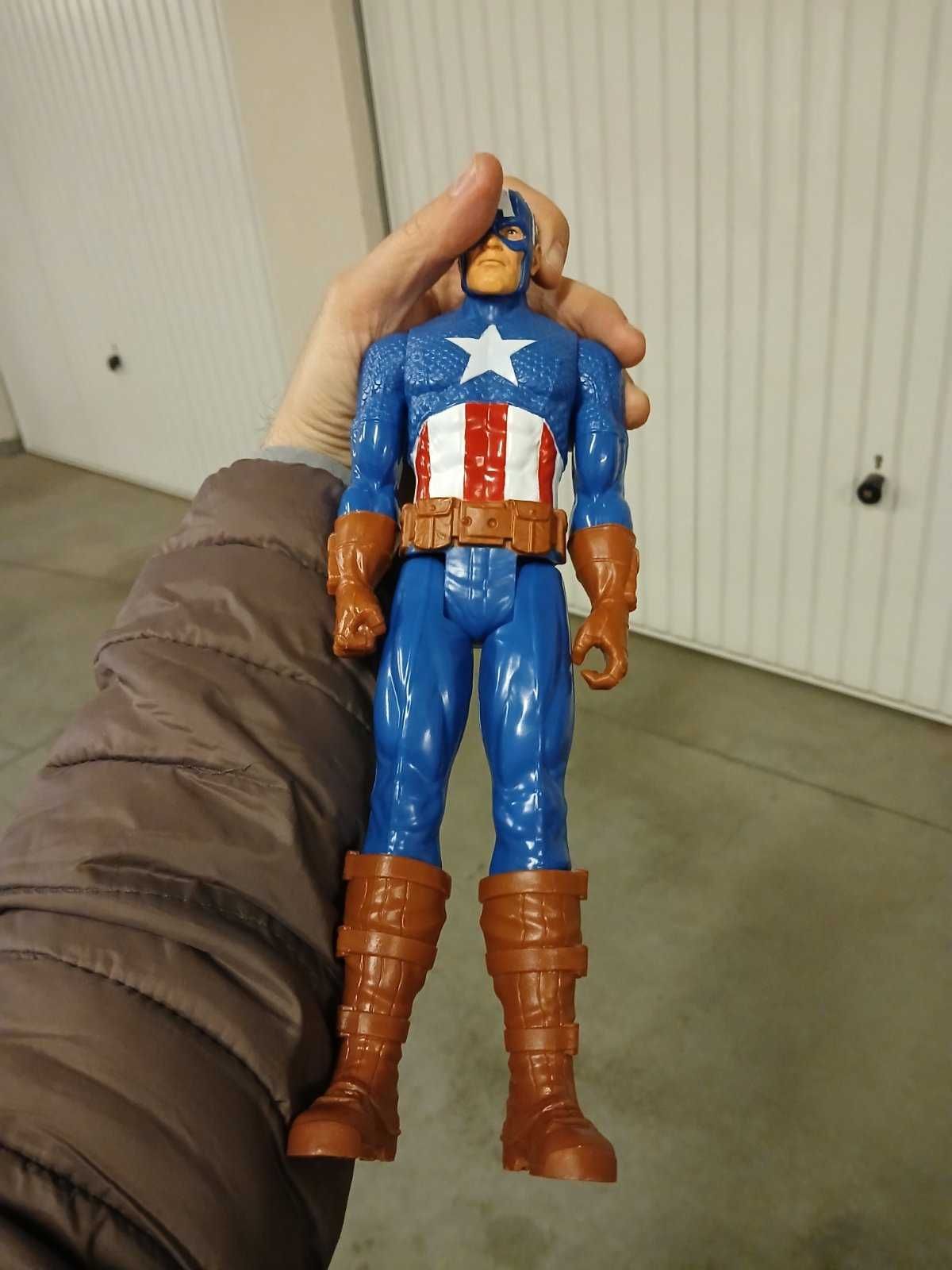 Герои от титаните на марвел (Titan hero marvel)