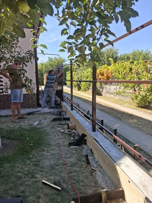 Garduri și Porți 


*Construcții de vis, la prețuri accesibile

Suntem