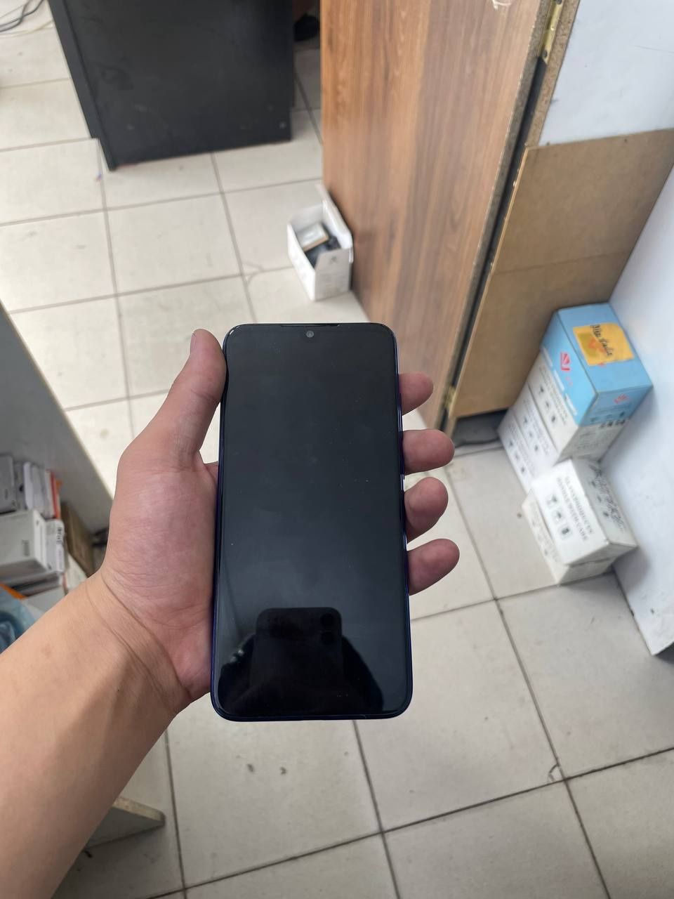 Sotiladi redmi note 7
