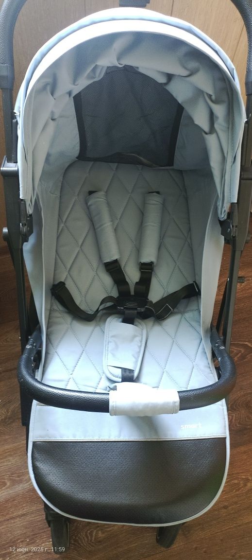 Коляска прогулочная MOWBABY Smart