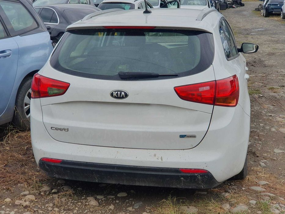 Dezmembrez Kia Ceed 1.6CRDI 2017