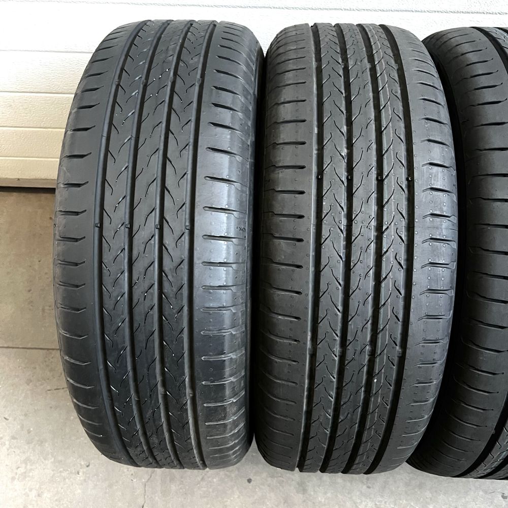 4 Anvelope vara 215 55 18 Continental NOI