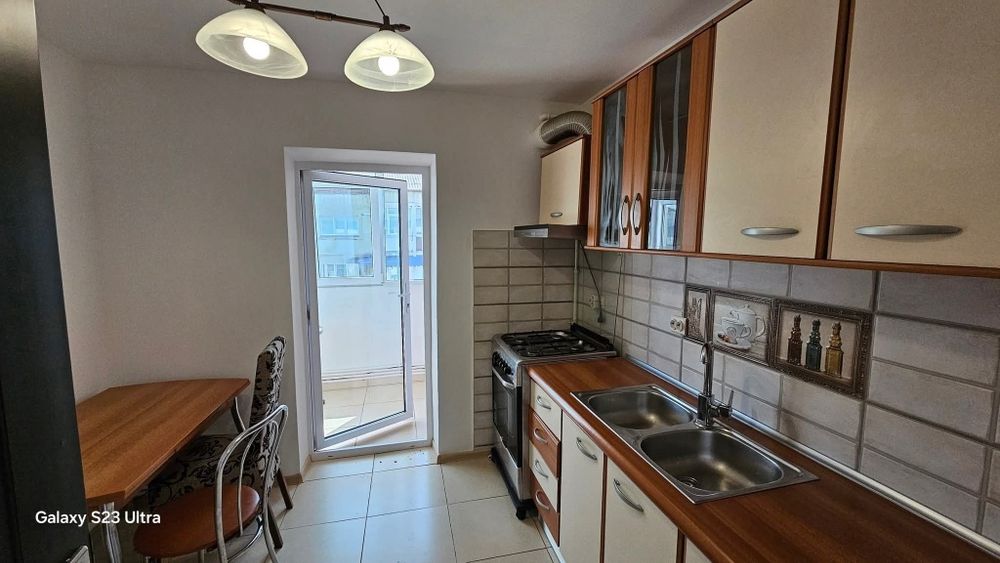 Apartament 2 camere, zona de sus, blocuri noi.