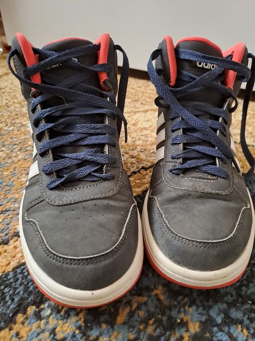 Adidasi adidas marimea 38