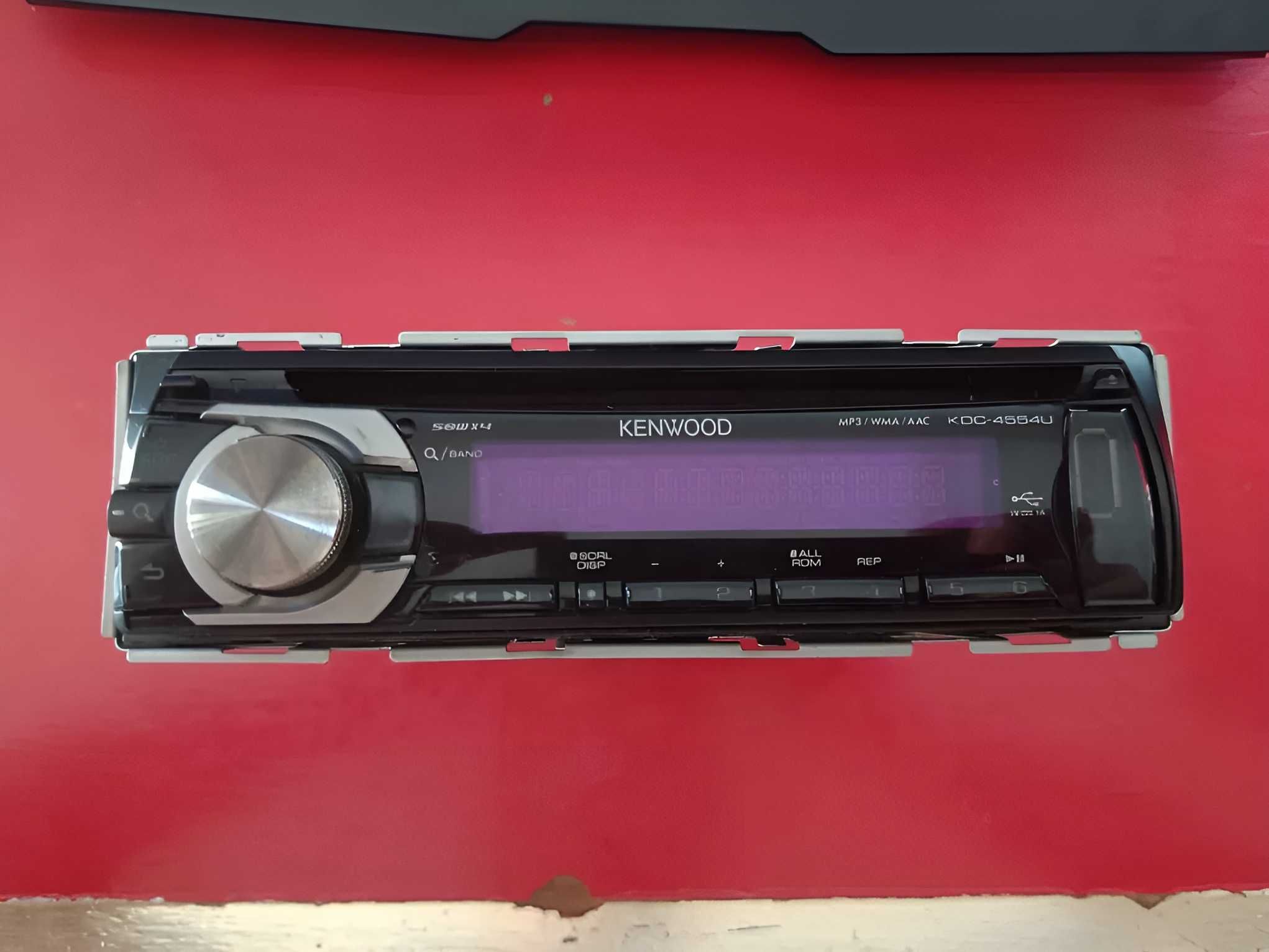 Kenwood KDC-4551U USB/Mp3/Aux 4x50W