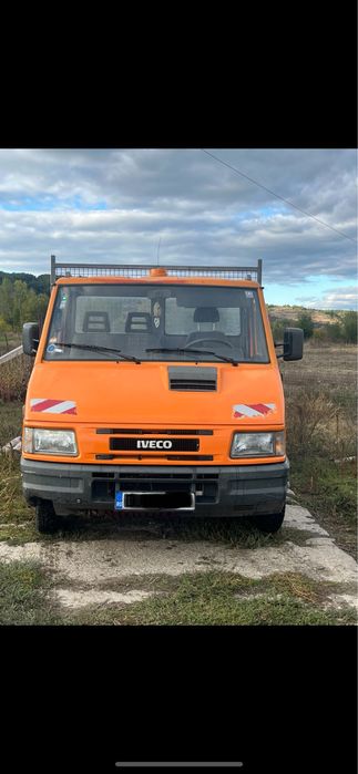 Vand autoutilitara, camioneta Iveco daily, basculabil