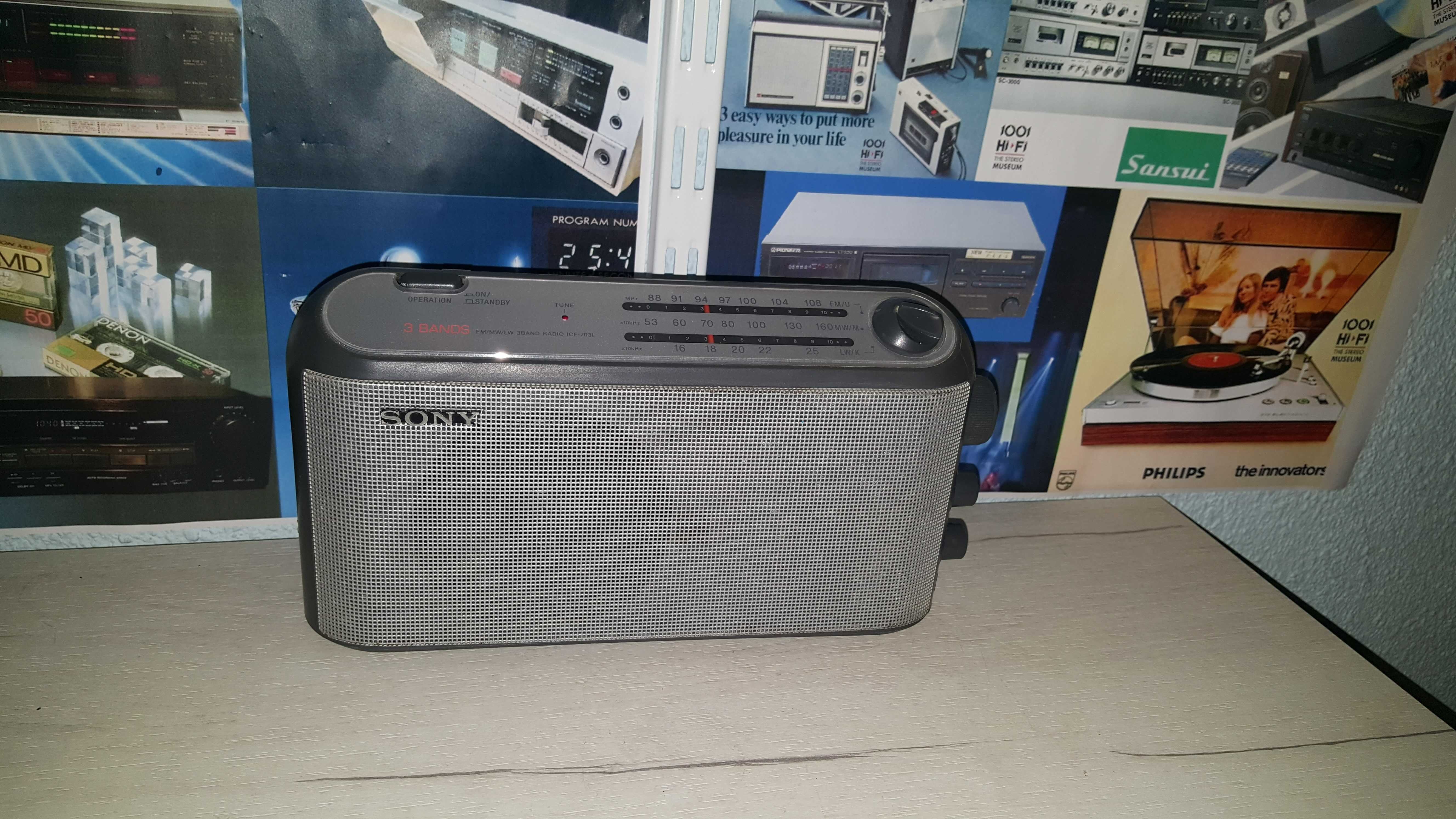 Radio Sony ICF 703L