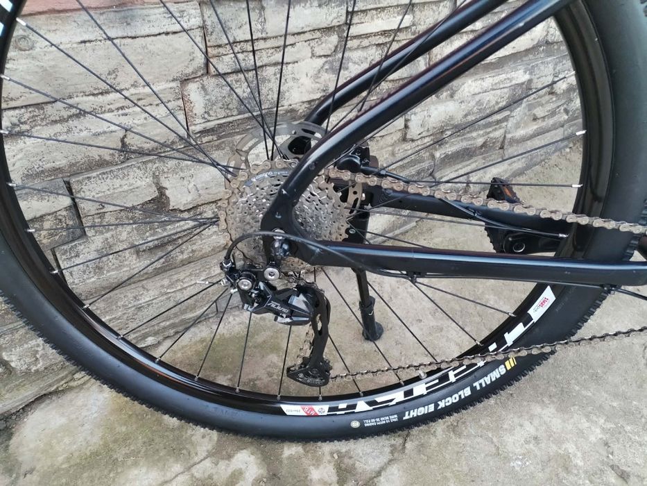 Bicicleta White roti 29 frane disc hidraulice