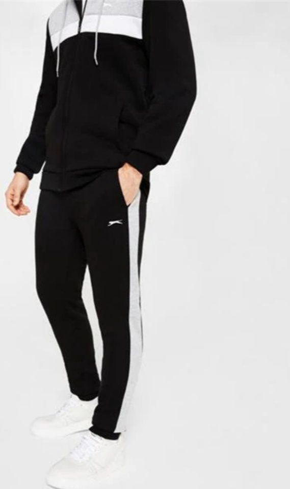 Оригинален, ватиран екип на Slazenger! S, M, L
