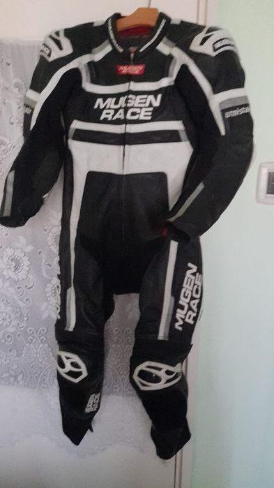 ‼️ De vânzare echipament moto Mugen Race – PREMIUM, stare EXCELENTĂ ‼️