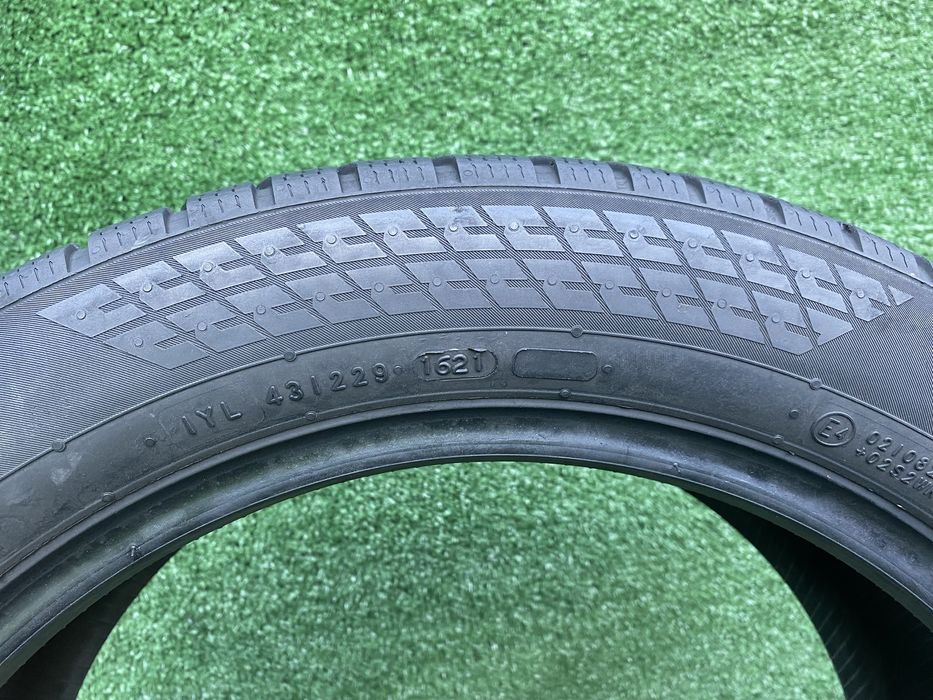 Set 4 anvelope iarna Nokian WR Snowproof 205 55 17 99V Dot3521 6,1mm