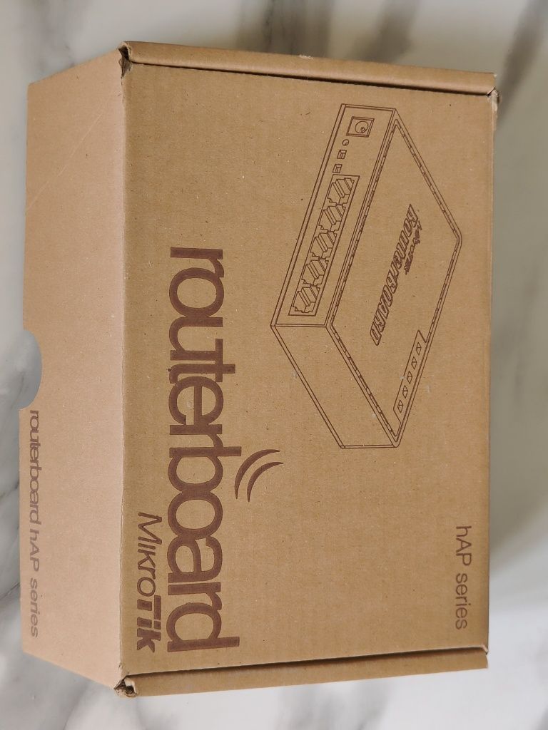 Роутер Mikrotik новый