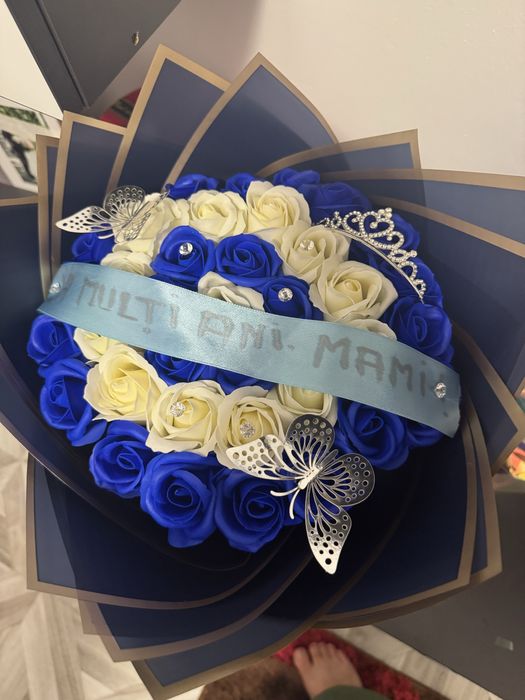 Buchete, din  trandafiri de sapun parfumati.