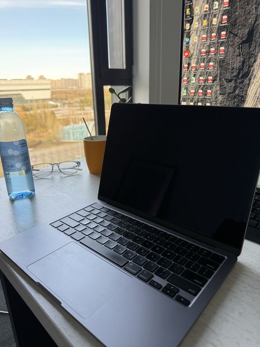 Macbook Air M3/2024