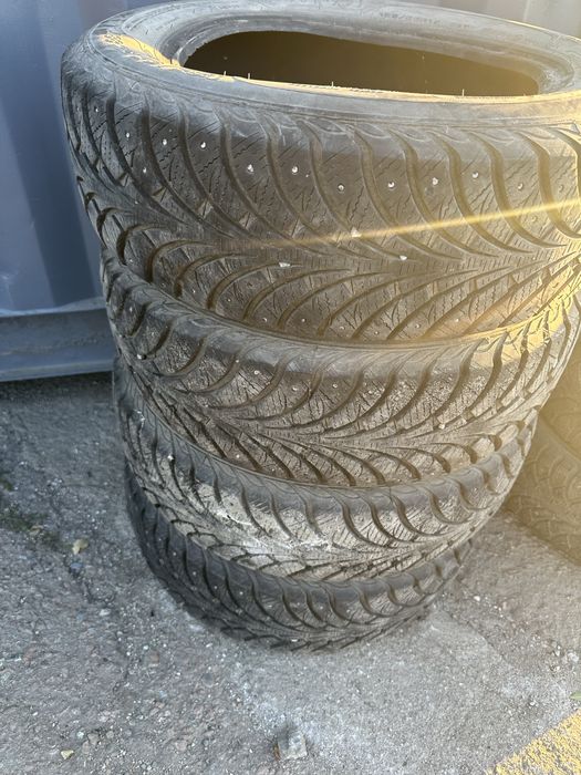 Продам комплект резины r 15