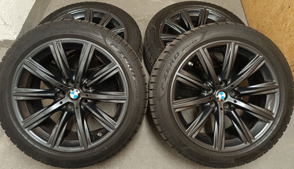 Оригинални джанти с нови зимни гуми 18 цола за Bmw G30 G31 дот 2023г