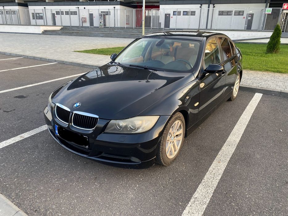 BMW E90 320 i de vanzare