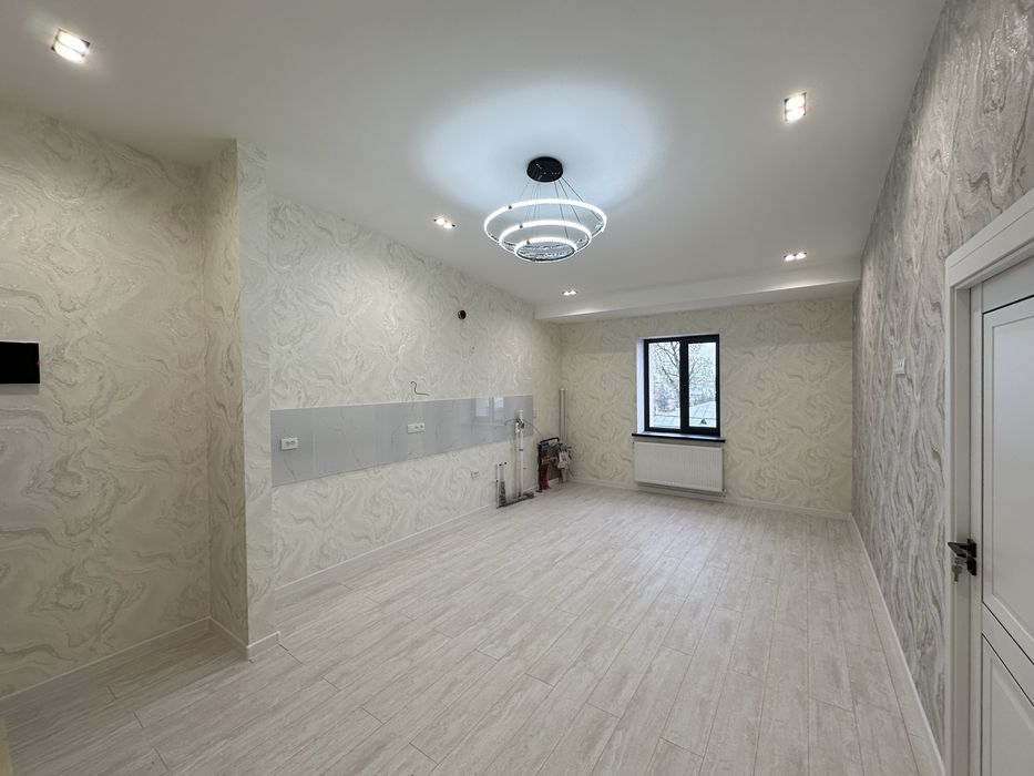 Янги евро ремонтли хонадон сотувда 2 хона 47 кв.м Оқ-Уй махалласи