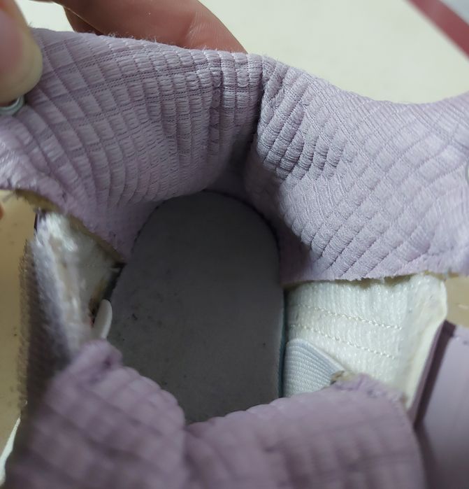 Adidasi inalti Adidas