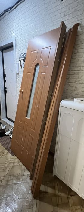 Отдам межконматную дверь, б/у, самовывоз