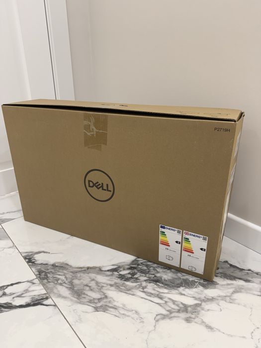 Продам монитор Dell P2719H 210-APXF 27" Черный