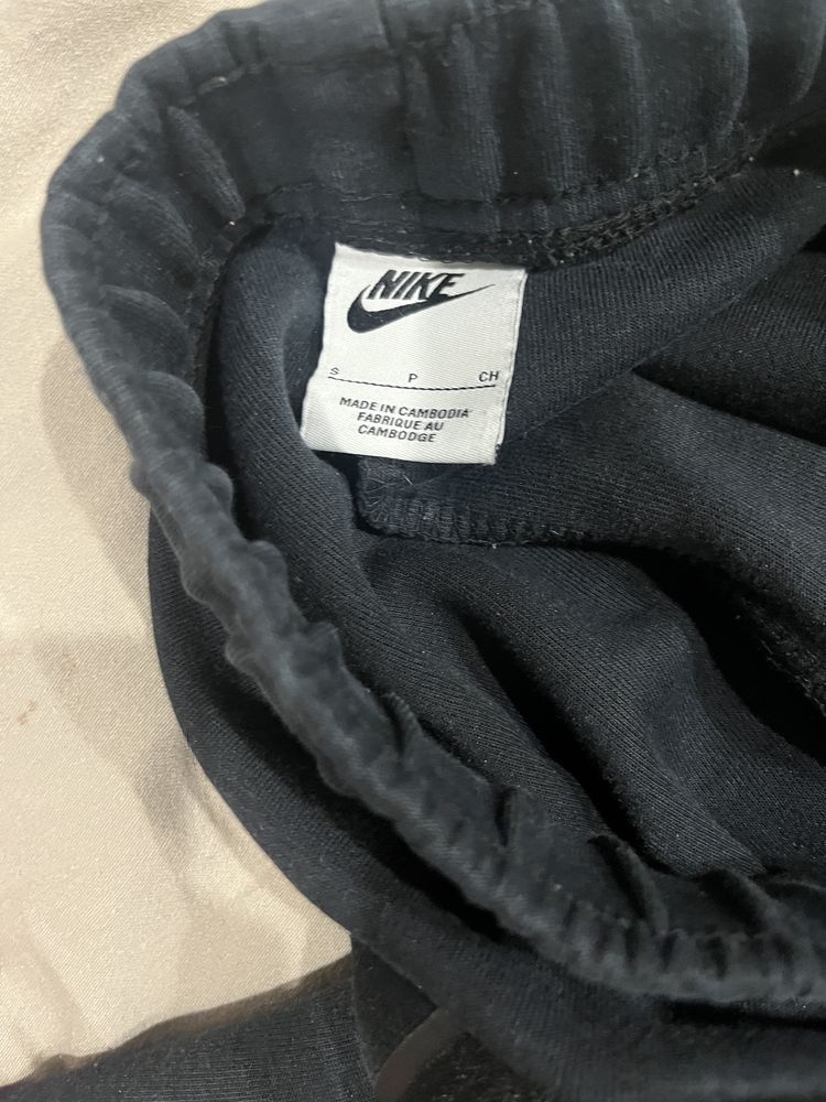 Nike tech fleece