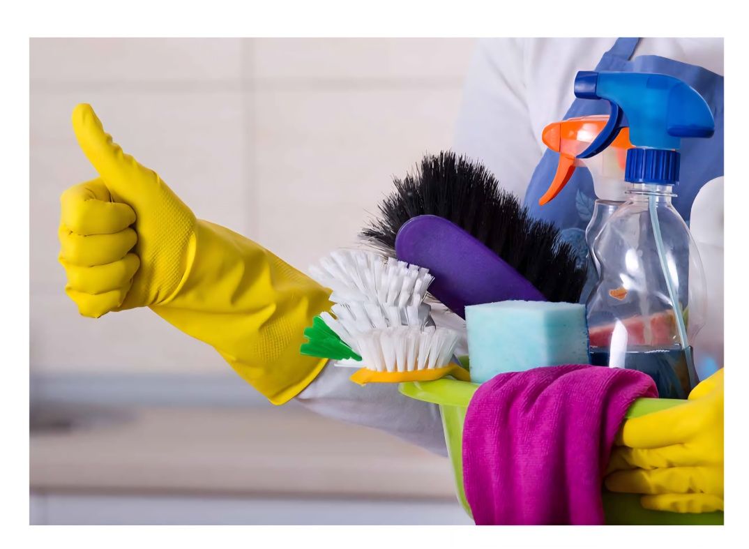 Servicii curatenie case apartamente