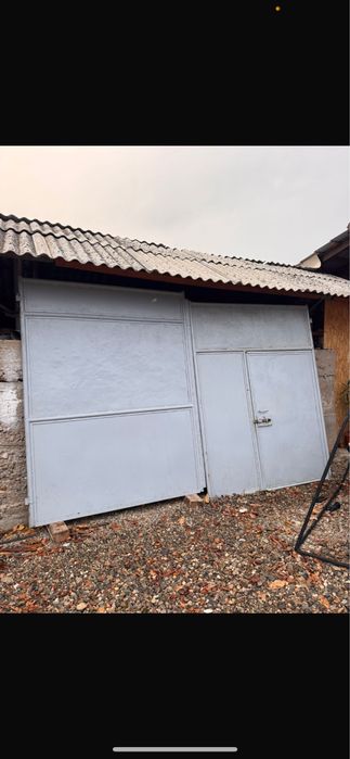 Poarta fier 3.8m latime 2.4m intaltime , fier