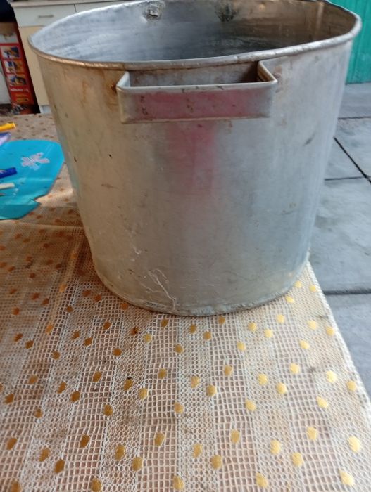 Кастрюля 40литровая.