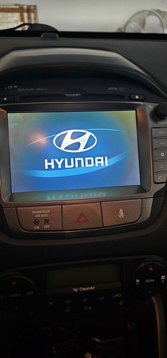 Navigatie+ camera spate originala Hyundai IX 35