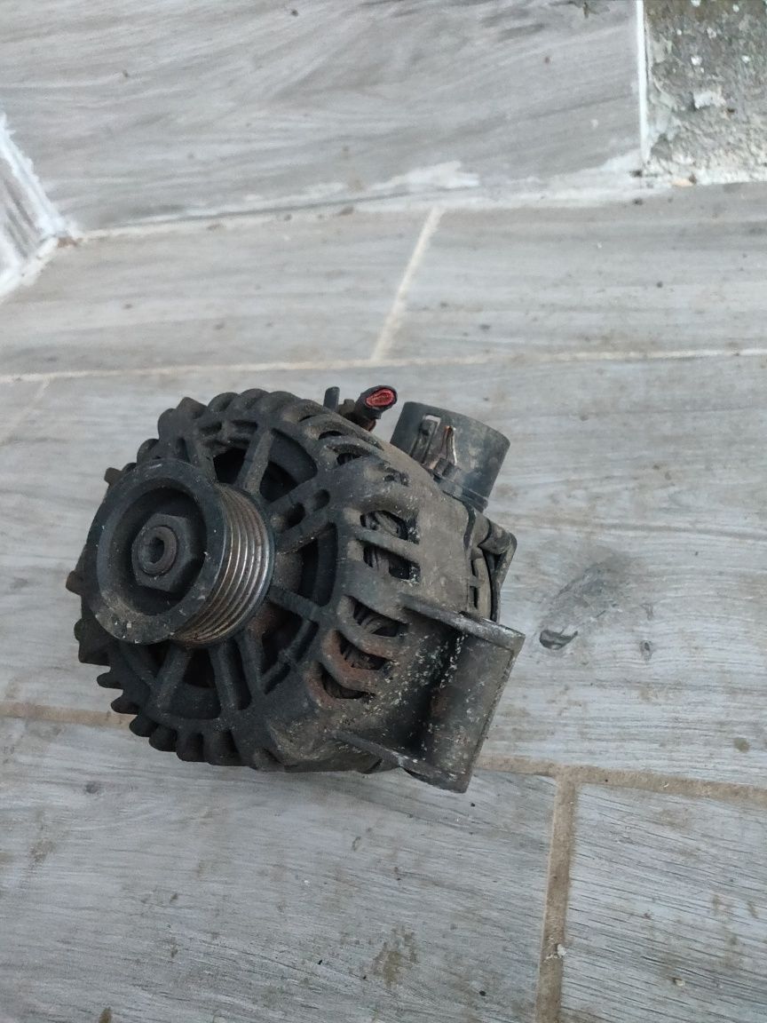 Alternator, generator Visteon pentru Ford