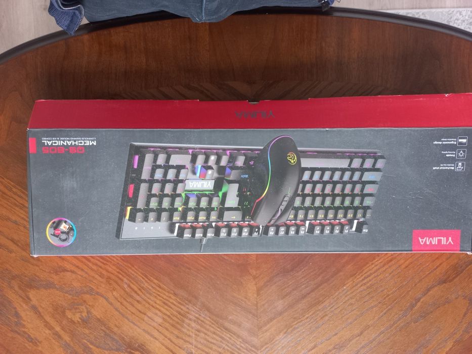 Клавиатура с подсветкой Игровая проводная RGB