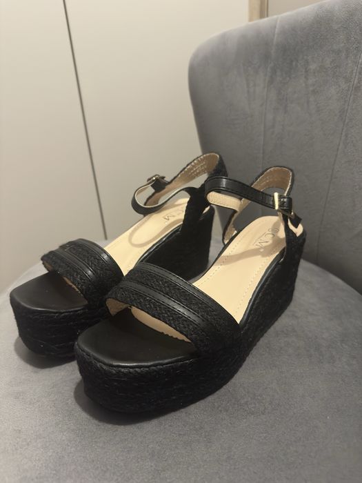 Сандали на платформа номер 39