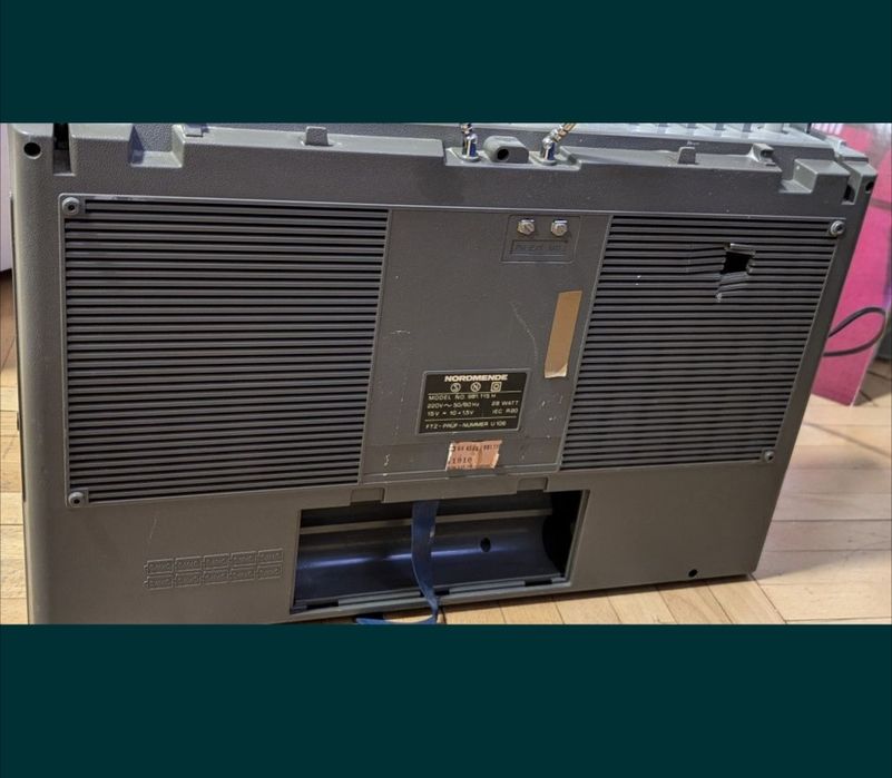 Boombox, stație și radio, boxe, radio.