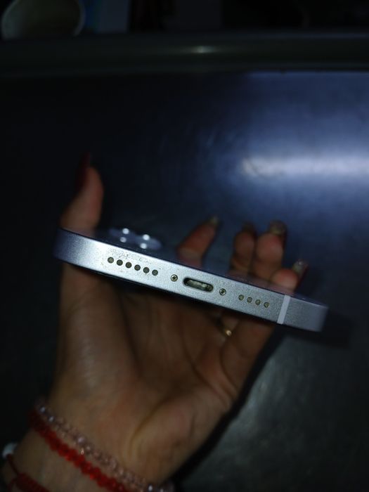 Vând iphone 14 simplu pro