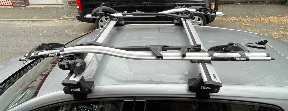 Bare Thule EVO clamp + suporti bicicleta Thule ProRide VW Golf 8