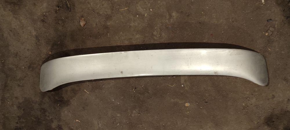 Продам сполер на авто