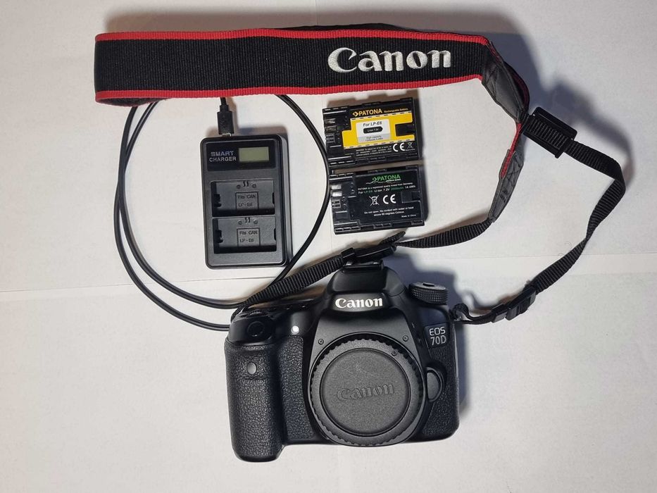 Canon EOS 70D – 2 acumulatori
32.270 poze